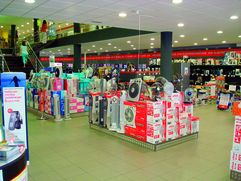 Star Center se queda con varias de las tiendas Darty de Galicia